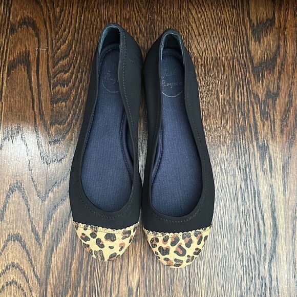 Jack Rogers Bree Ballet Flat in Black w/ Leopard Toes - Size 8.5 - Picture 2 of 13